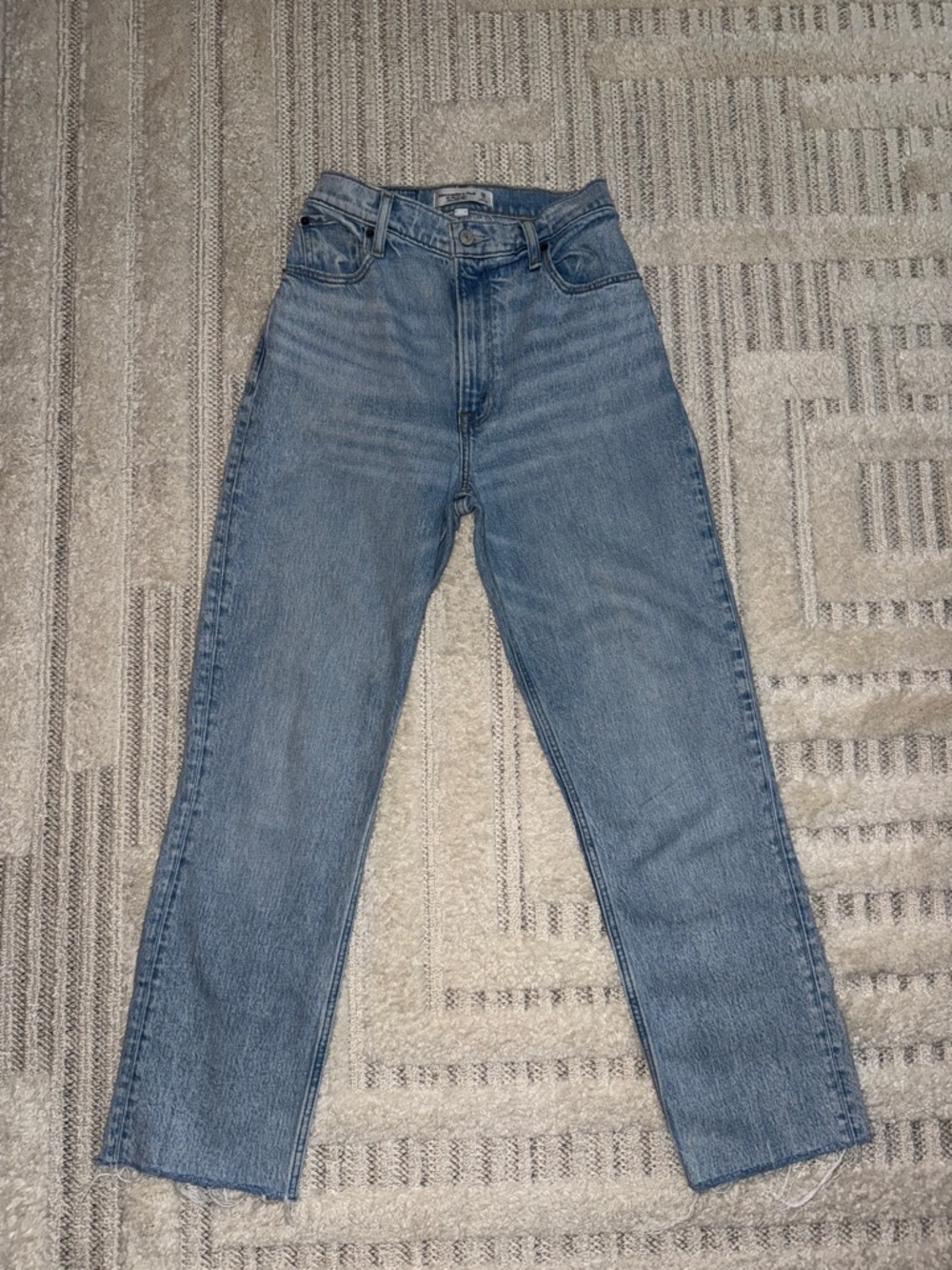 Abercrombie & Fitch The 90’ straight Ultra High Rise Jeans